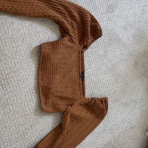 Off-the-Shoulder Puff Sleeve Sweater Crop in Rust Brown medium